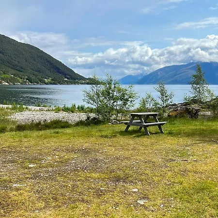 Awesome In With House A Panoramic View Holiday home Lavik (Sogn og Fjordane)