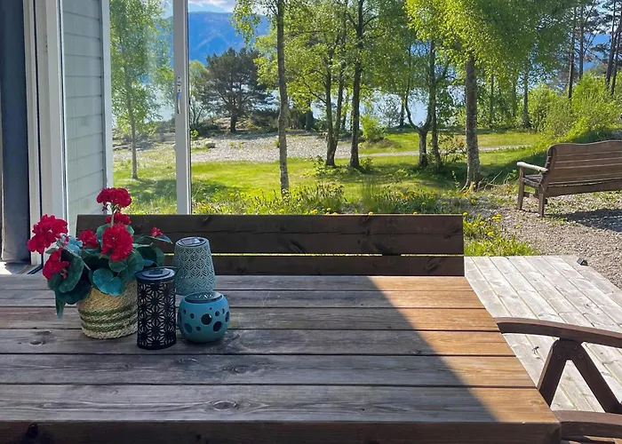 2 Bedroom Awesome In